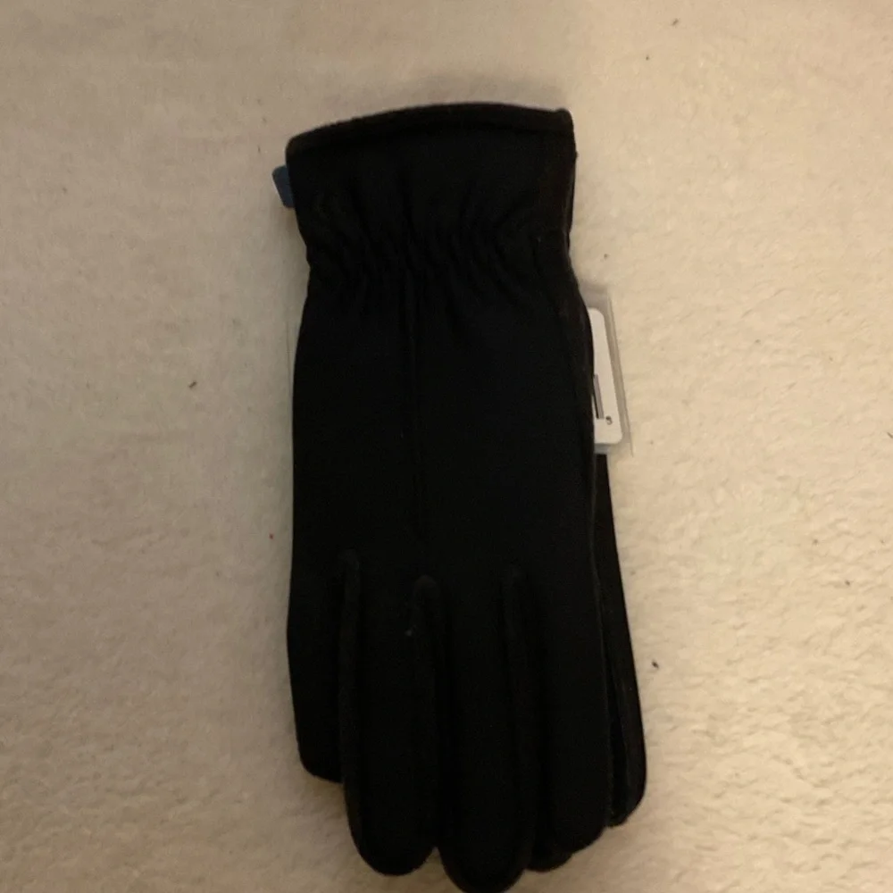 Isotoner Men's Classic Black Gloves